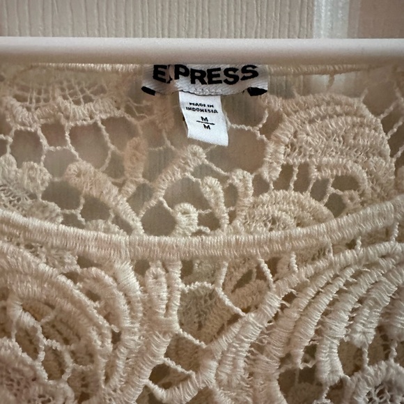 Express Lace white crop top - Picture 4 of 5